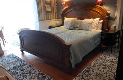 Gulfport Cama Y Desayuno | Sea Breeze Manor Inn