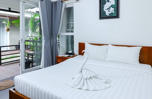 Mittakpheap Hotel | Sea Breeze Resort