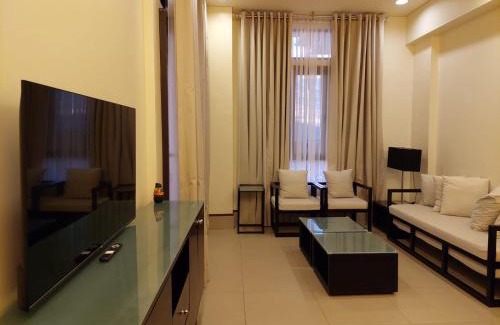 Morong Apartamento | Sea Breeze Verandas at Anvaya Cove Penthouse Unit with Complete Sea View