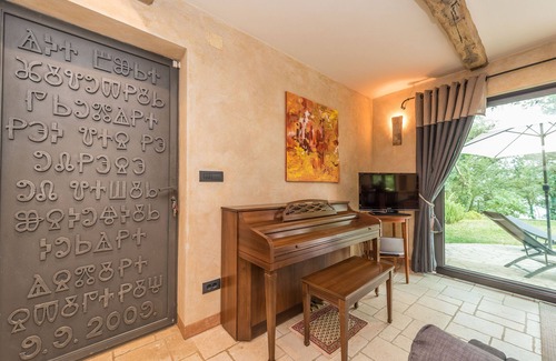 Cizici Villa | 5 estrellas - Villa junto al mar con hermoso jardín en gran propiedad privada