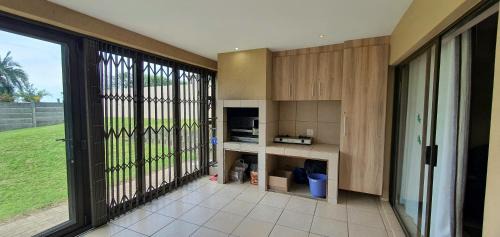 Margate Beach Apartamento | Sea Breeze West