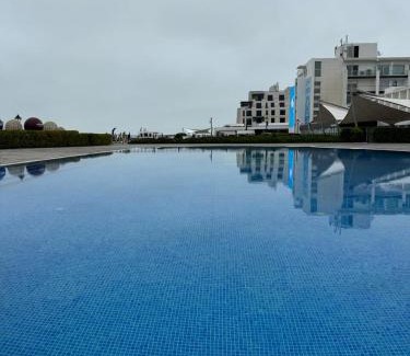 Nardaran Casa | Sea Breeze White Villa 1