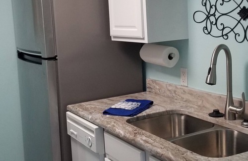 Surfside Beach Condominio | Sea-breezin' - Beachfront Condo