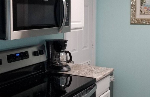 Surfside Beach Condominio | Sea-breezin' - Beachfront Condo