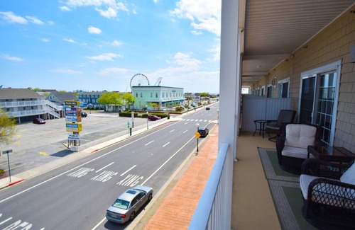 Ocean City Condominio | Sea Bright 205-Bayside Downtown, Free WiFi, Elev, W/D, AC