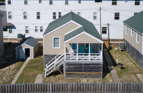 Kill Devil Hills Cabaña | Sea Captain's Cottage 3 (Oceanfront Cottage Court)