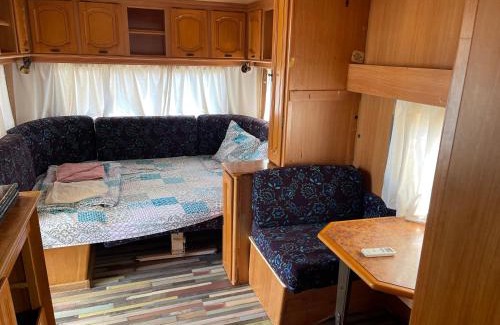 Kiten Otro | SEA CARAVAN ON THE BEACH