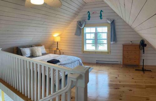 Edwardsville Casa | Sea Cliff Cottage