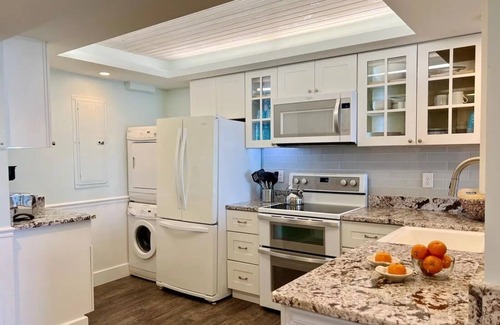 Bethany Beach Condominio | Sea Colony East, Premium 8th Fl. Chesapeake Oceanfront with Amazing Ocean Views!