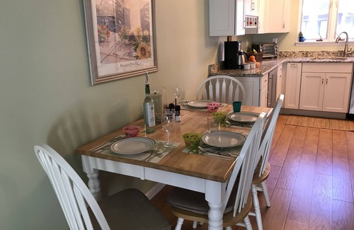 Bethany Beach Condominio | Colonia del mar, a pie de playa, tenis y piscinas: recientemente renovado