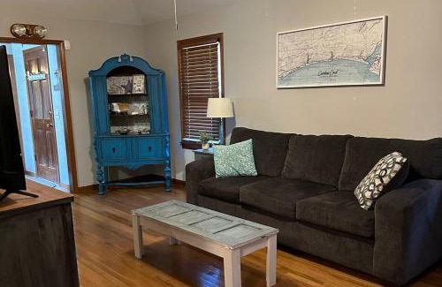 Supply Casa | Sea Dog Cottage