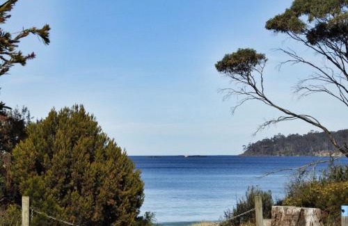 Surveyors Bay Casa | Sea Eagle at Roaring Beach
