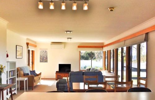 Surveyors Bay Casa | Sea Eagle at Roaring Beach
