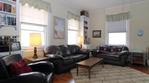 Cape May Casa | Sea Foam Manor