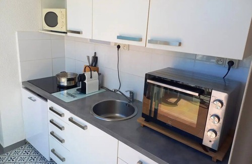 Saint-Cyprien Plage Apartamento | SEA FRONT T3 with direct beach & pool access ANCV holiday checks accepted