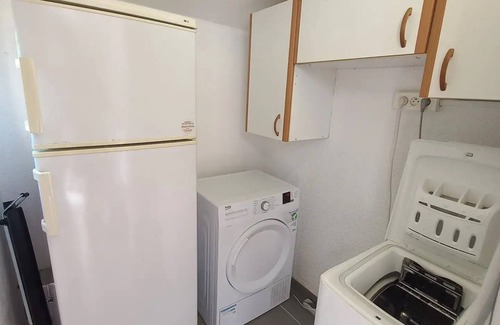 Saint-Cyprien Plage Apartamento | SEA FRONT T3 with direct beach & pool access ANCV holiday checks accepted