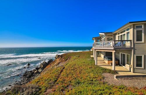 Dillon Beach Casa | Sea Glass! AMAZING VIEWS! On the Bluff! Walk to Beach! Hot Tub! BBQ! Fast WiFi! A Dillon Beach Jewel!
