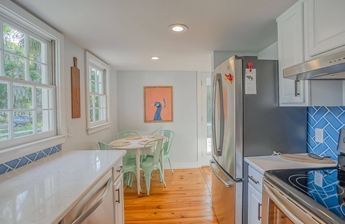 Northwest Quadrant Casa | Sea Glass Cottage on Duke - Three Bedrooms Downtown Beaufort