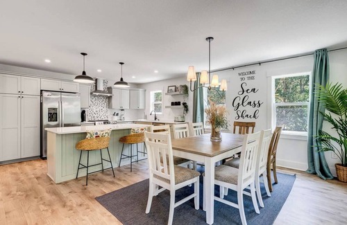 Southern Shores Casa | Sea Glass Shack | 2,025 ft to the beach | Private Pool and Hot Tub