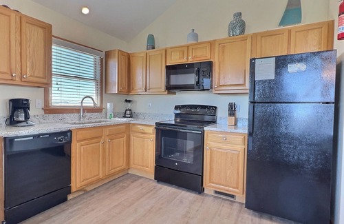 Hatteras Island Cabaña | Sea Horse- Oceanside- Only a short Walk to Beach- Community Pool & Spa