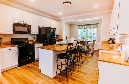 Surfside Beach Casa | Sea Horse Ranch 6Br/3 Bath on 2 Acres in Murrells Inlet