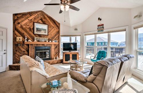 Galveston Casa | Sea Isle Galveston Getaway Less Than 1 Mile to Beach!