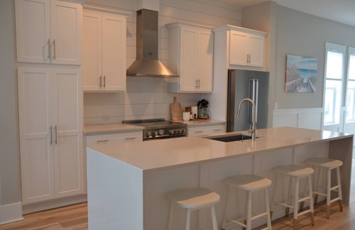 Wilmington Beach Casa | Sea La Vie, 5 BR, 4.5 Bath Townhome, 1 block to beach