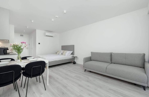 Uniescie Apartamento | Sea&Lake | Sophisticated Studio | Parking