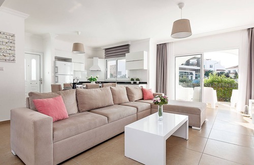 Esentepe Apartamento | Sea Magic Park A6-3 - Apartamento de tres camas con jardín