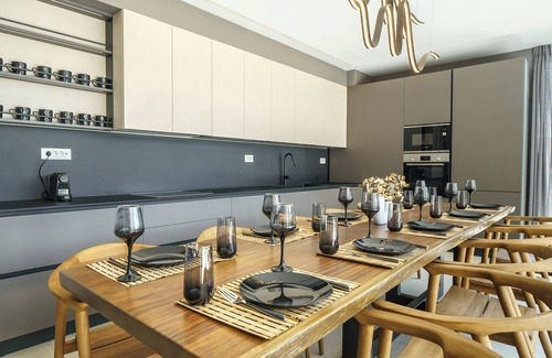 Makrys Tichos Villa | Luxury Villa with Private Pool / Walk to the Beach & Near Chania / Games Room