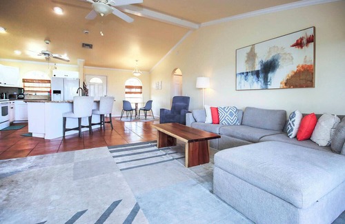 East Rocks Casa | Sea Oats: Your Tranquil Sanibel Island Retreat