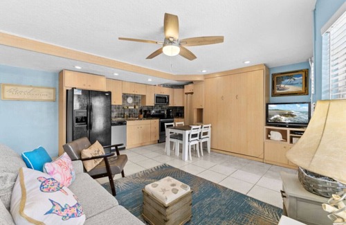 North Redington Beach Condominio | Sea Rocket # 0 North Redington Beach NUEVO Beautfully Decorado 1 Dormitorio 1 Baño