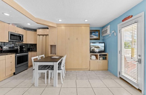 North Redington Beach Condominio | Sea Rocket # 0 North Redington Beach NUEVO Beautfully Decorado 1 Dormitorio 1 Baño