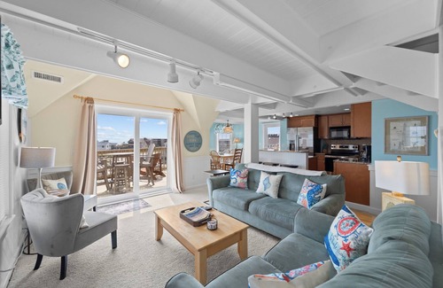 Duck Condominio | Sea Seeker 2 Bedroom Semi-Oceanfront Condo at Barrier Island Station