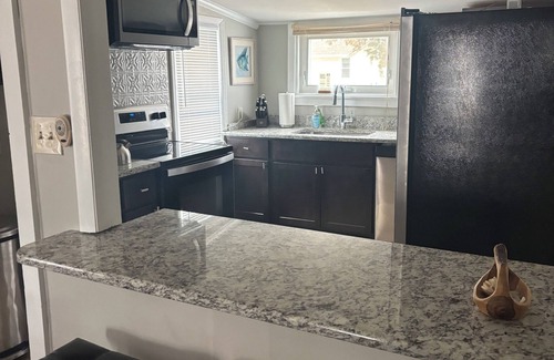 Delaware Beaches Casa | "Sea Shanty" Charming 3-bedroom cottage in Broadkill Beach, WiFi, Steps to Beach