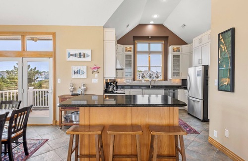 Pine Island Casa | Sea Spot: Saltwater Pool, Hot Tub, Beach Club Access