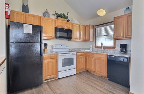 Buxton Cabaña | Sea Star- Ocean Views- Steps to Beach- Community Pool
