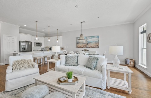 Gulf Place Casa | "Sea Suite" Gulf Place Home - Steps to beach, Pickleball
