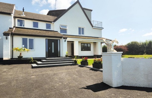 Port-Eynon Apartamento | Sea View - 1 Bed Suite - Ocean Breeze - Port Eynon