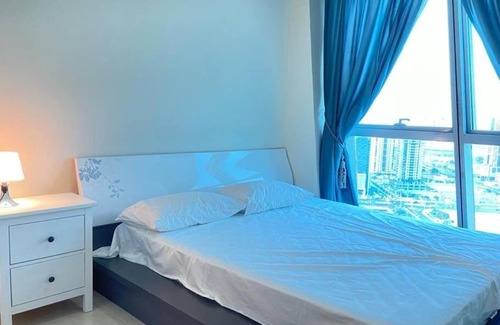 West Bay Apartamento | Sea View 2BHK High Floor Apt+All Facilities