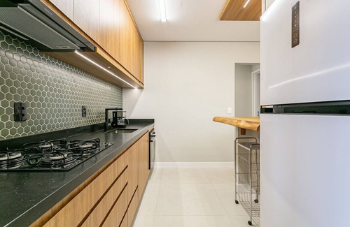 Ingleses Norte Apartamento | Sea View | 43” Smart TV | WI-FI 300mb #IA28