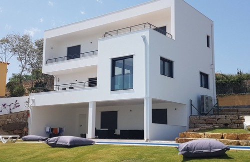 Torreguadiaro Casa | Vista mar Andalucía, vacaciones golf.