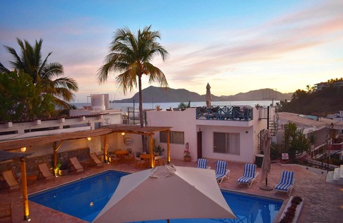 Miramar Apartamento | Sea view apartment for 4-6 people (#3)