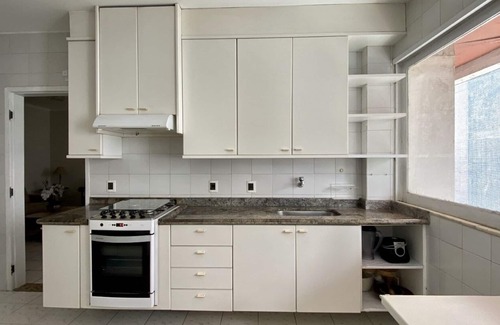 Vitoria Apartamento | Sea view apartment in the best neighborhood in Salvador! Close to the sights!