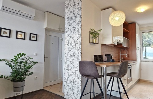 Rijeka Apartamento | Sea view apartment with free parking