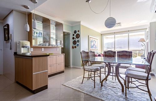 Ingleses Norte Apartamento | SEA VIEW | Balcony with Barbecue #IA09
