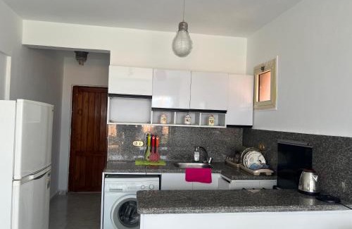 Zafarana Apartamento | Sea View Chalet For Families Only