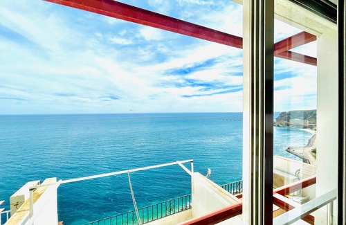 Almeria Apartamento | Escapada con vistas al mar en La Garrofa
