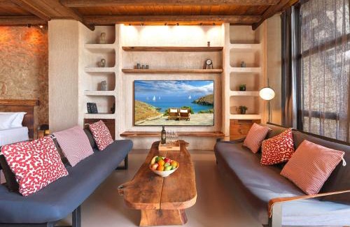 Piraeus Casa | Sea View Garden Suites