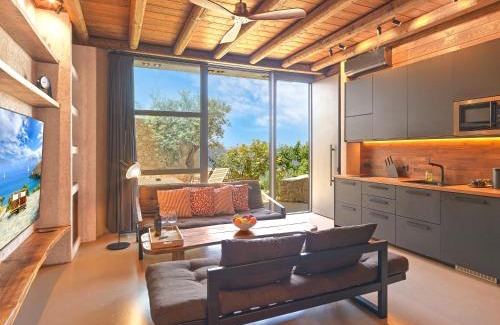 Piraeus Casa | Sea View Garden Suites